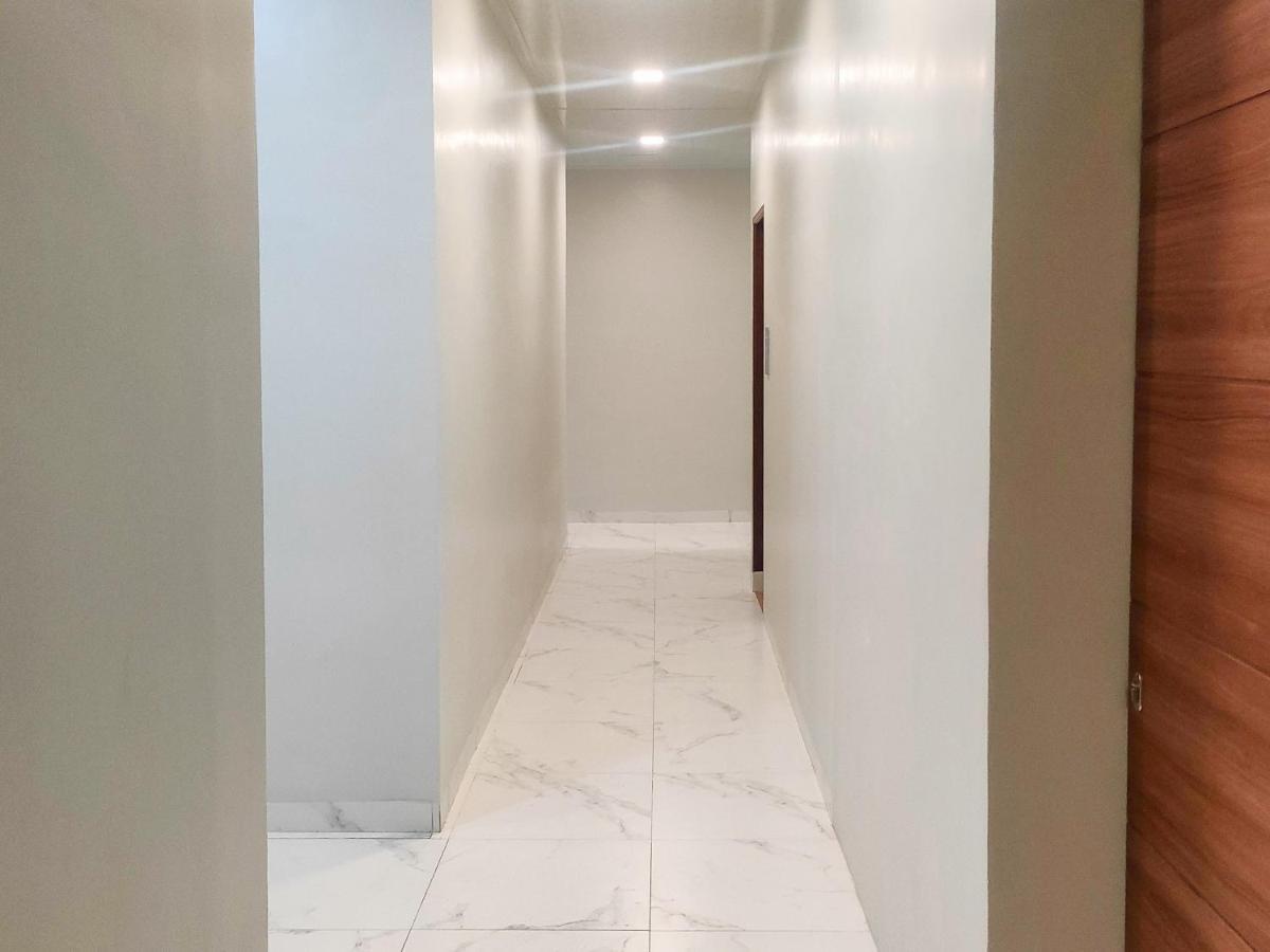 Travel Biz Hotel Medan Mitra Reddoorz Zewnętrze zdjęcie